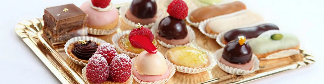 PETITS_FOURS
